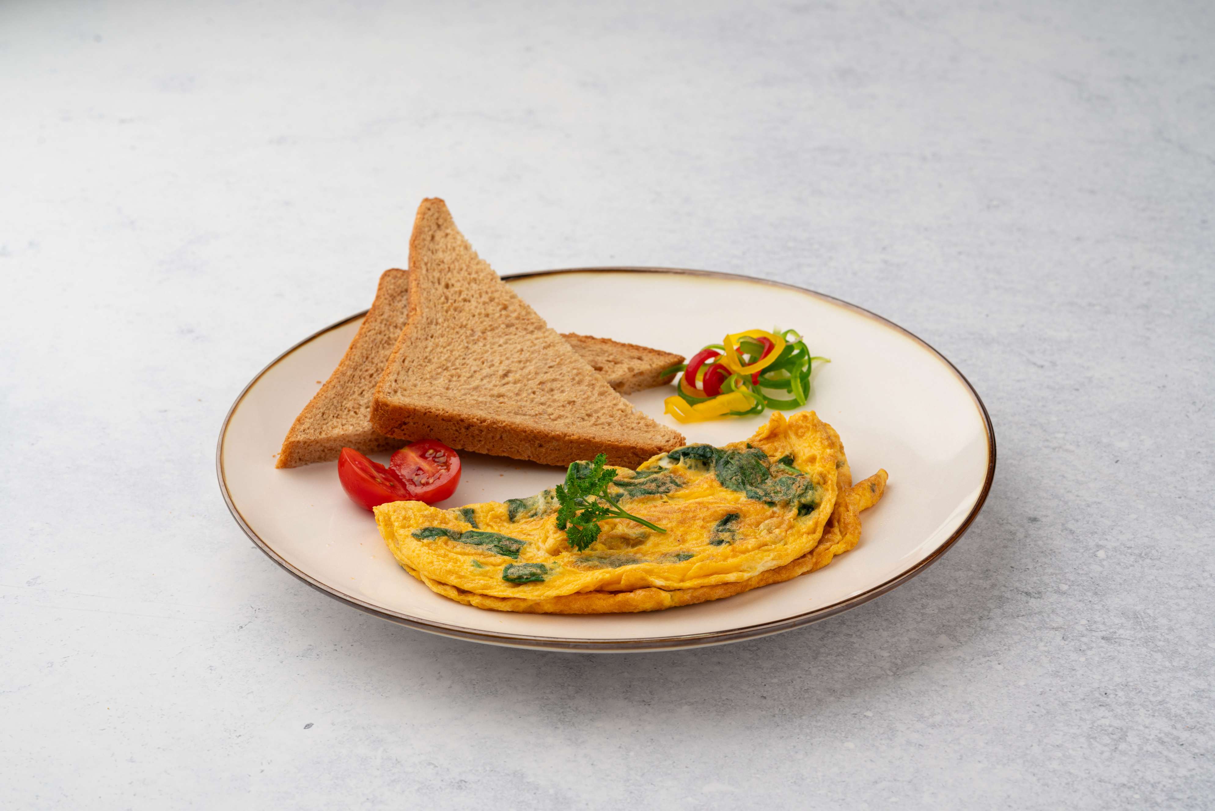Spinach And Feta Omelette With Brown Toast